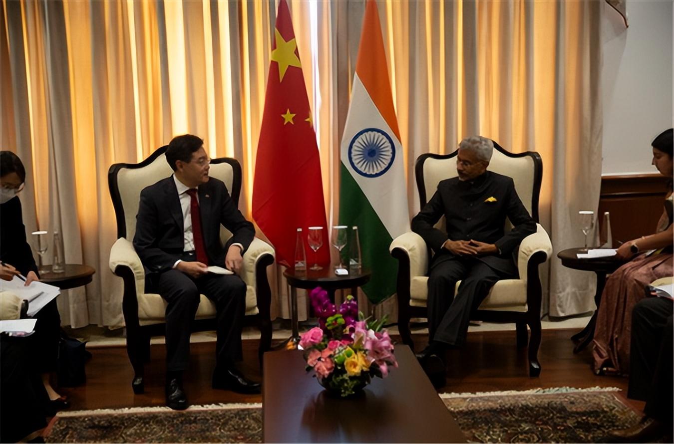 中印对比,2021年网民最新观察与探讨涉政话题