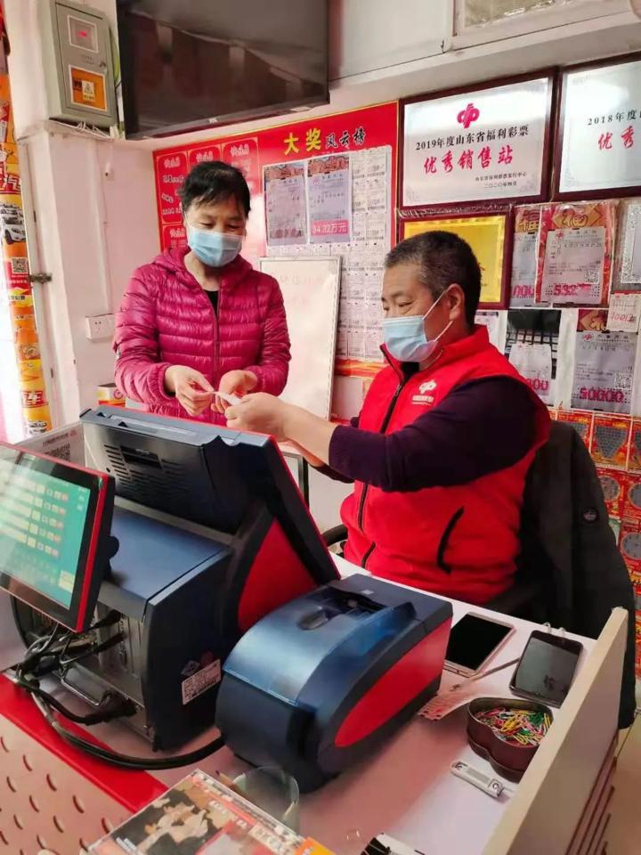 快乐8最新开奖,快乐8最新开奖,幸运之夜的温馨故事