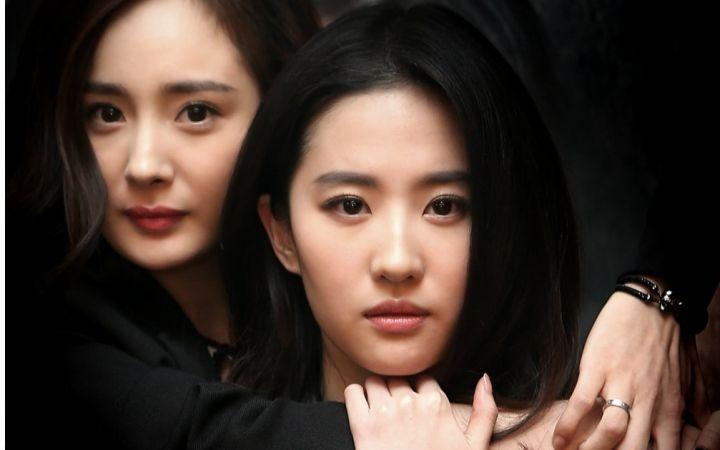 杨幂十里桃花最新图片,十里桃花盛开,杨幂绽放新风采——最新图片欣赏