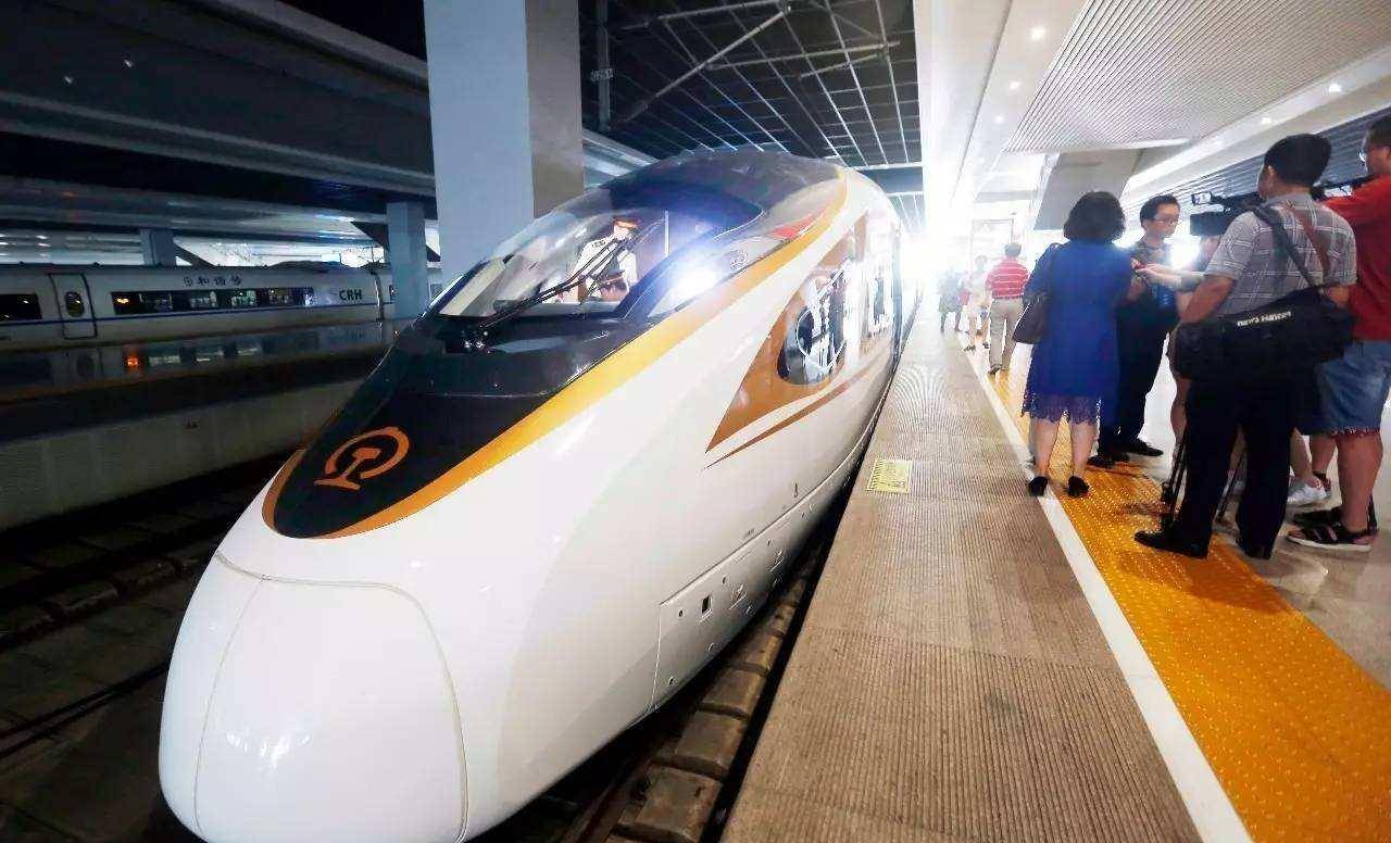 上海最新动车,科技巨擘,重塑出行体验