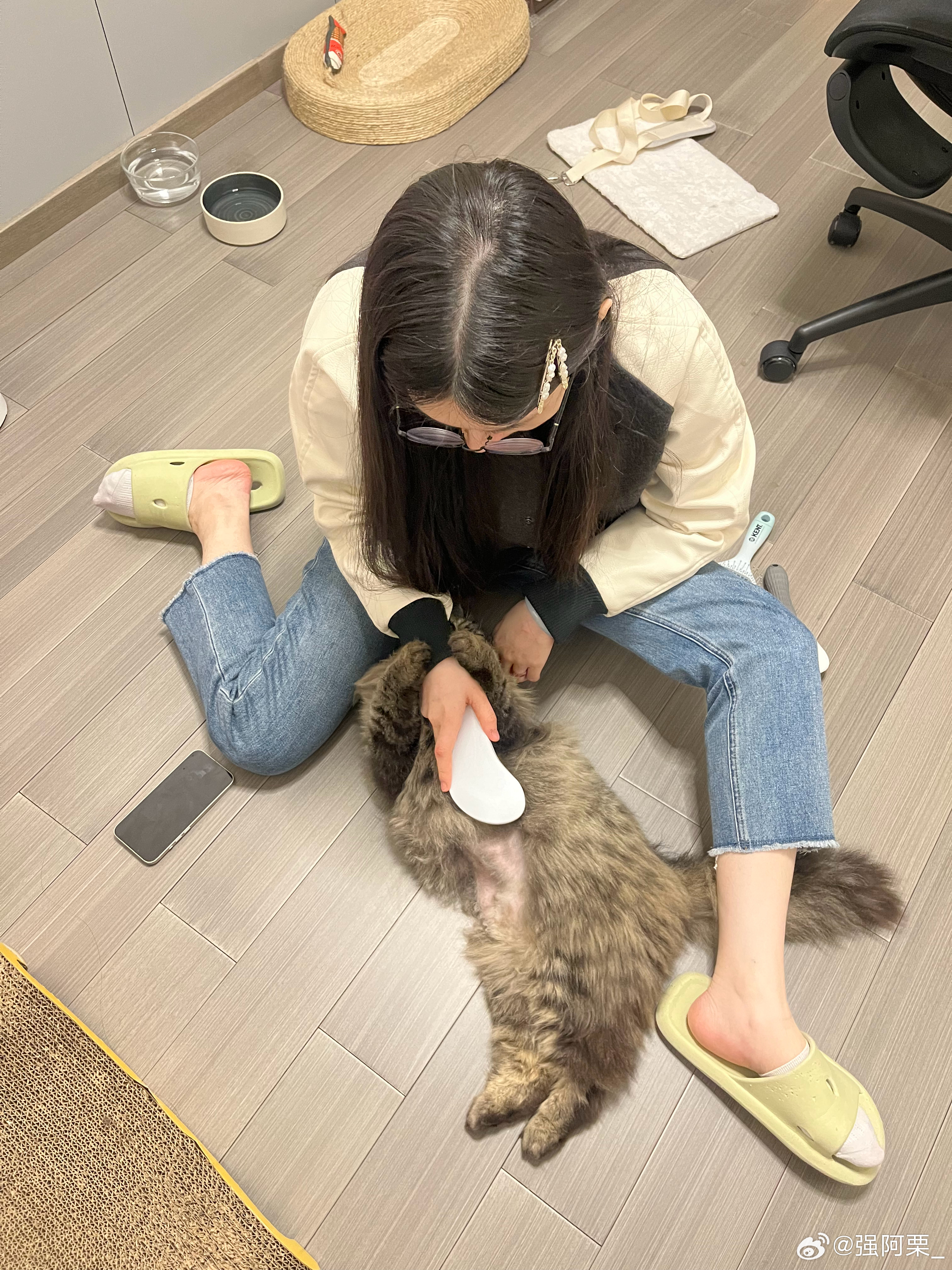 女生小日常,意外中的温馨时光