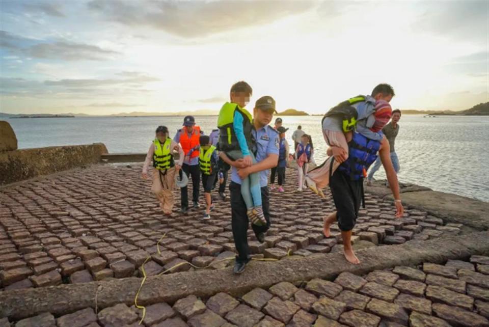烟台的台风小插曲,与风共舞的日常