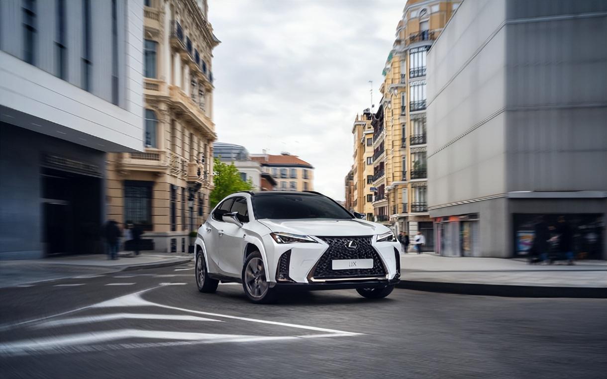 凌志最新款,豪华与科技的完美融合