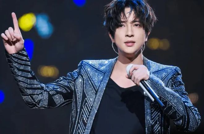 薛之谦最新消息,音乐领域的璀璨明星