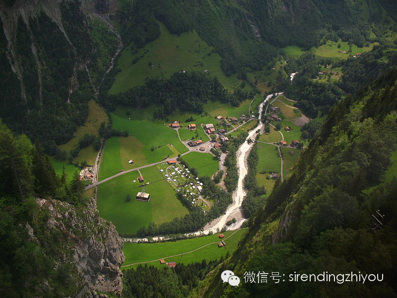 新闻时评最新,探索自然美景的旅行,寻找内心的平和与宁静