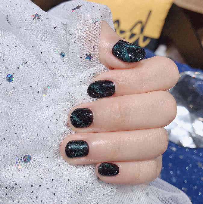 美甲最新款图片大全,小巷深处的秘密美甲乐园