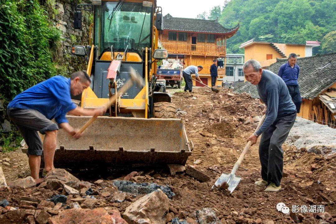 李健最新视频,音乐的时代印记