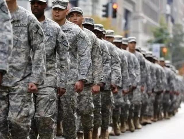 最新军事报道,科技尖端产品揭秘,领略未来军事的力量之源