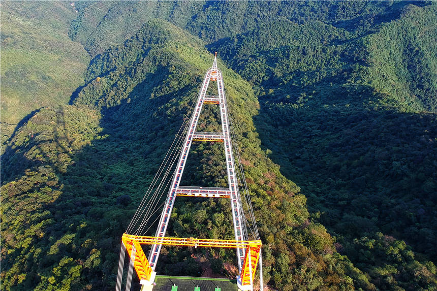 最新事件门,一场自然美景的探险之旅