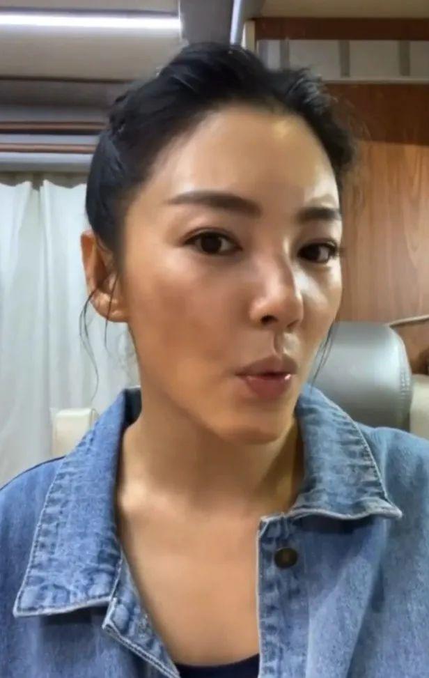 周迅最新消息,如何获取并了解周迅的最新动态与资讯——一份详尽步骤指南