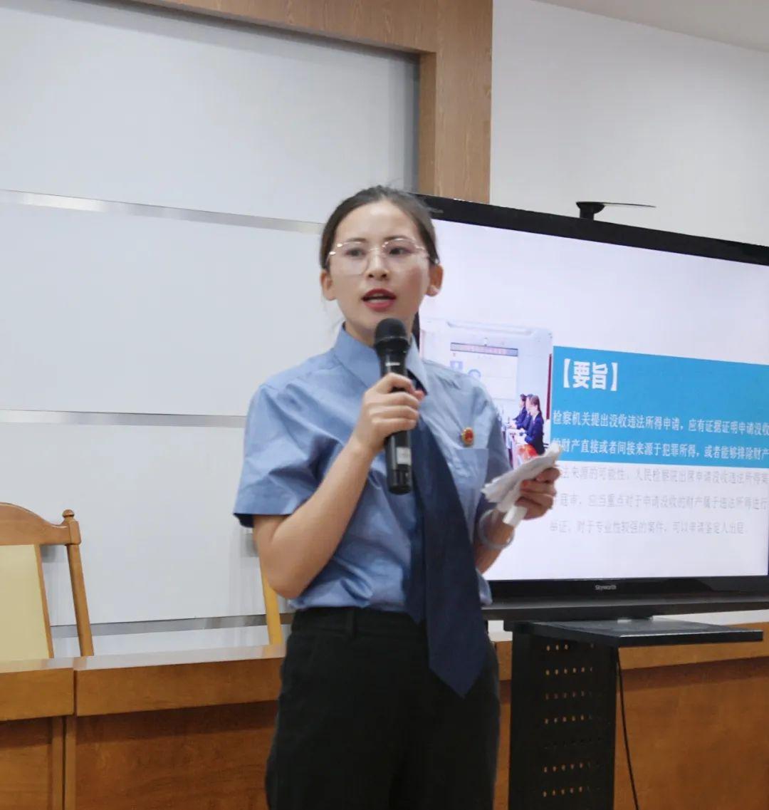 罪犯保外就医最新规定,揭秘小巷中的特色小店