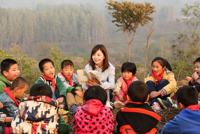 乡村女教师的新旅程,探索自然美景,寻找内心平静