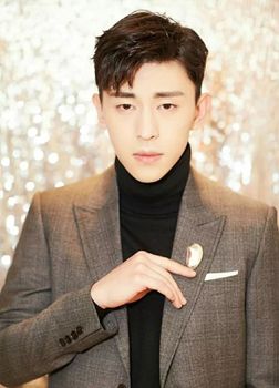 邓伦最新采访,一步步教你如何学习追星技能