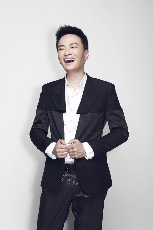 汤非最新歌曲,高科技音乐之旅,体验未来生活新风尚