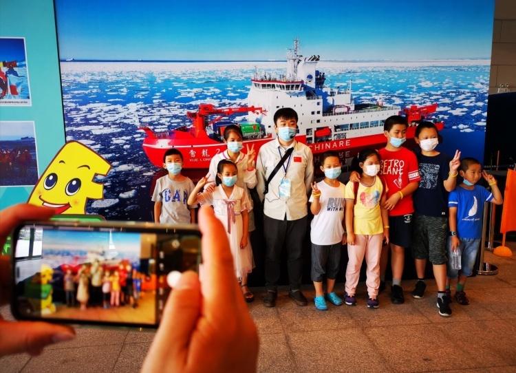 奇瑞路虎极光最新报价,开启温馨与友情的探秘之旅