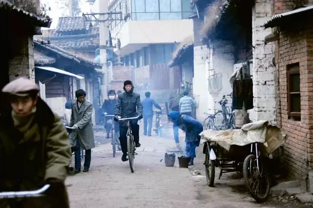 探索小巷深处的午夜盛宴,特色小店带你领略最新经典