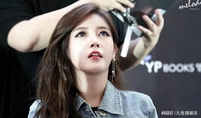 朴素妍最新动态,星途闪耀,旅程继续前行