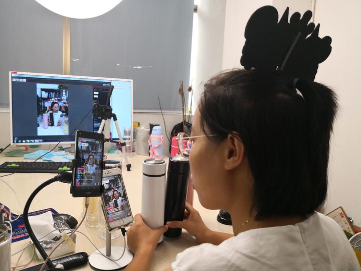 蓓蕾直播间,领略科技新品,体验未来生活