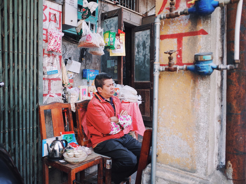 糊涂哥直播,探寻小巷中的独特风味