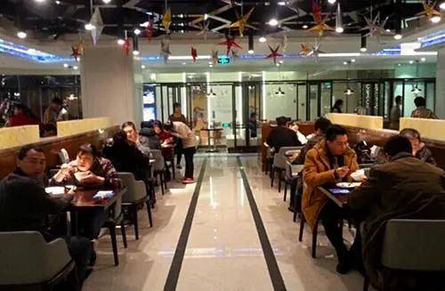 沙市餐馆转让最新信息——科技重塑餐饮界,体验未来餐饮新纪元