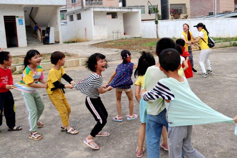 最新潮流玩具,引领孩子们的梦想世界