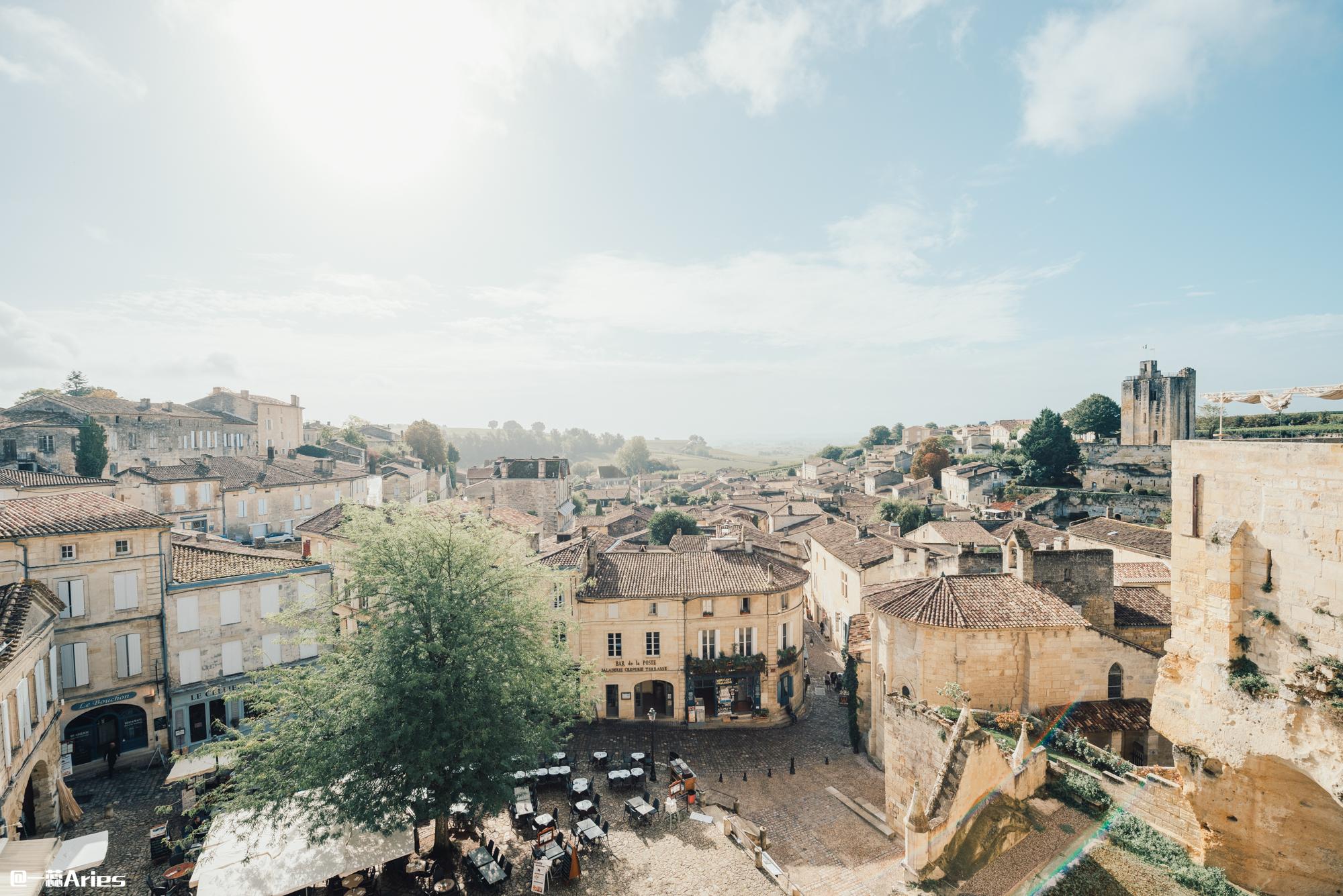 徐静蕾最新发型,小巷深处的时尚秘密揭晓