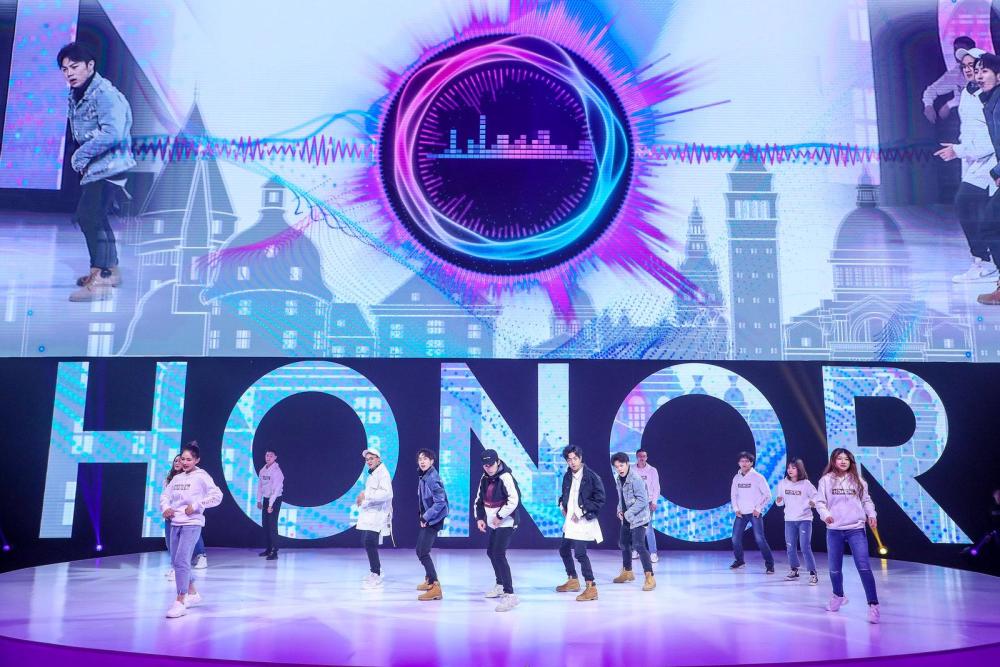 五姐妹直播科技新品发布会预告,未来直播新体验,科技引领生活变革