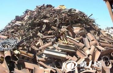 唐山废铁今日最新价格,市场波动中的多元观点