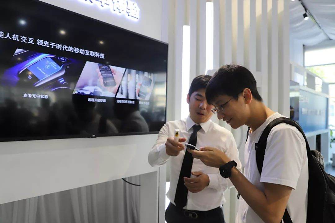 带弟弟直播,体验科技魅力,开启智能生活新纪元之旅