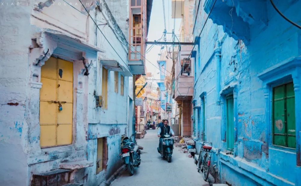 探秘小巷中的宝藏,加勒比风情小店