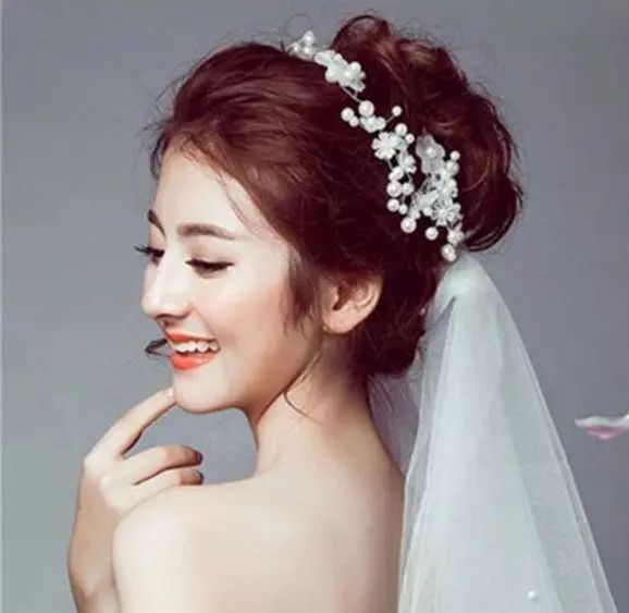 韩式新娘发型图片,小巷深处的时尚秘密与新娘发型潮流揭秘