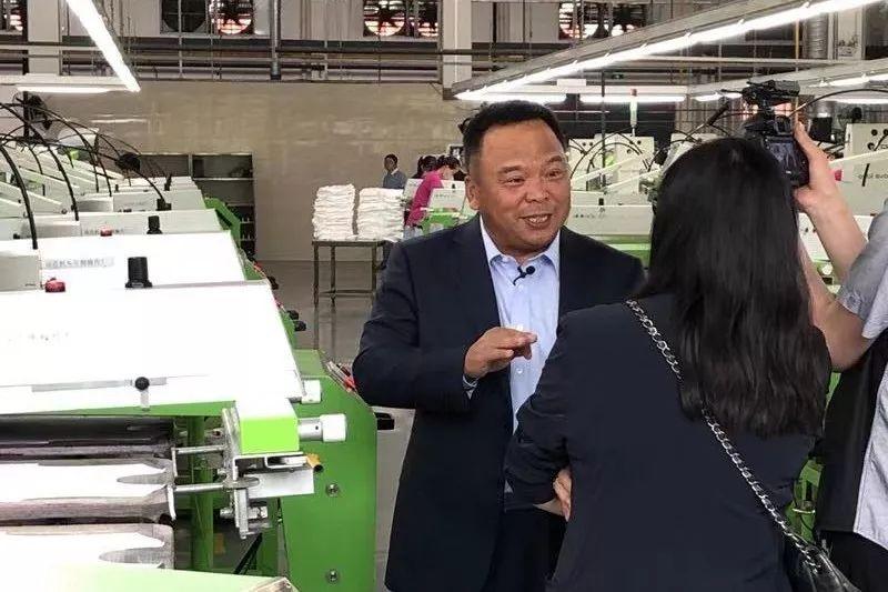 服装最新工艺掀起时尚革命的风潮!👗💥