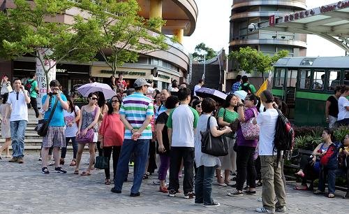 香港今晚六给彩特吗,全面数据分析_FVS79.207职业版