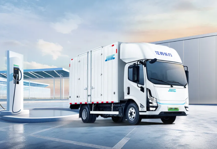 江铃轻汽最新重组,开启新的发展篇章