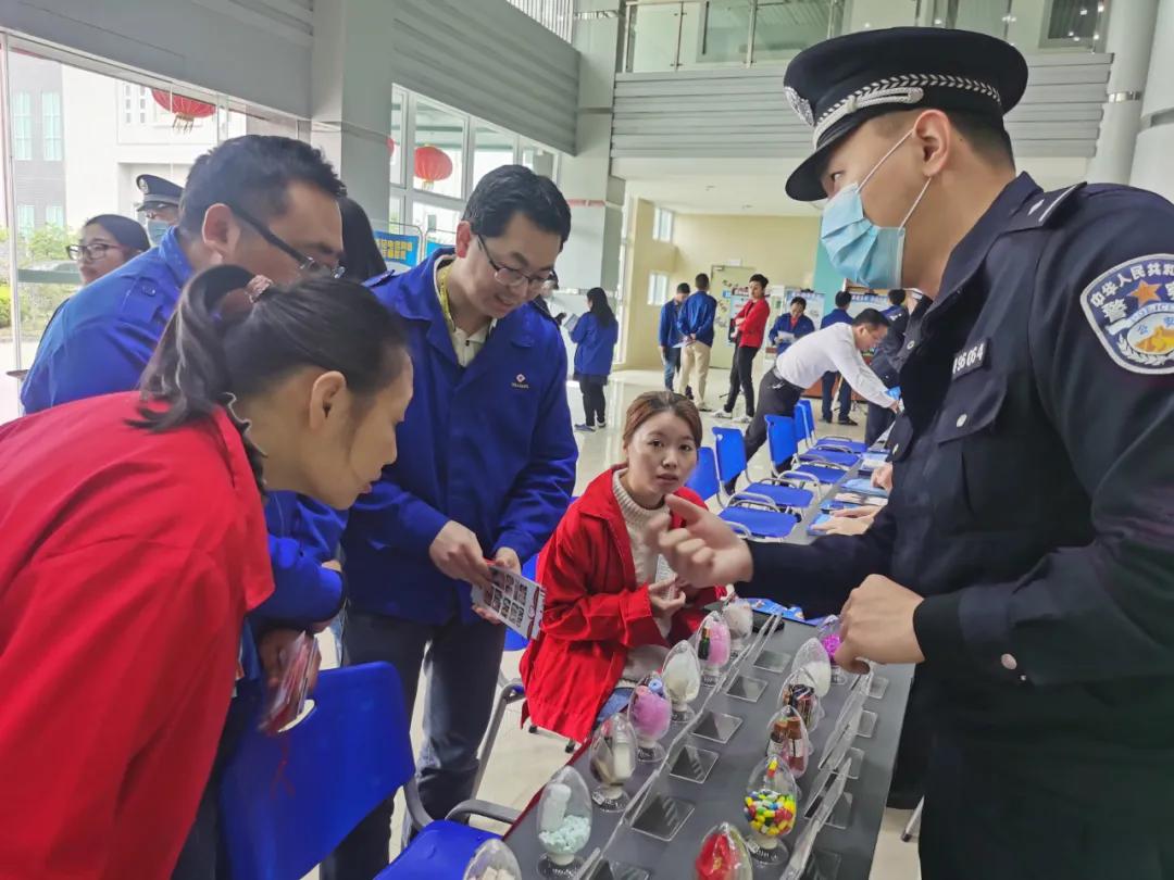 濠江免费资料大全,科技成果解析_DGW79.486增强版