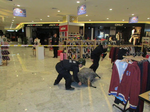 济南银座商城最新活动,一场商业盛宴的观点探析