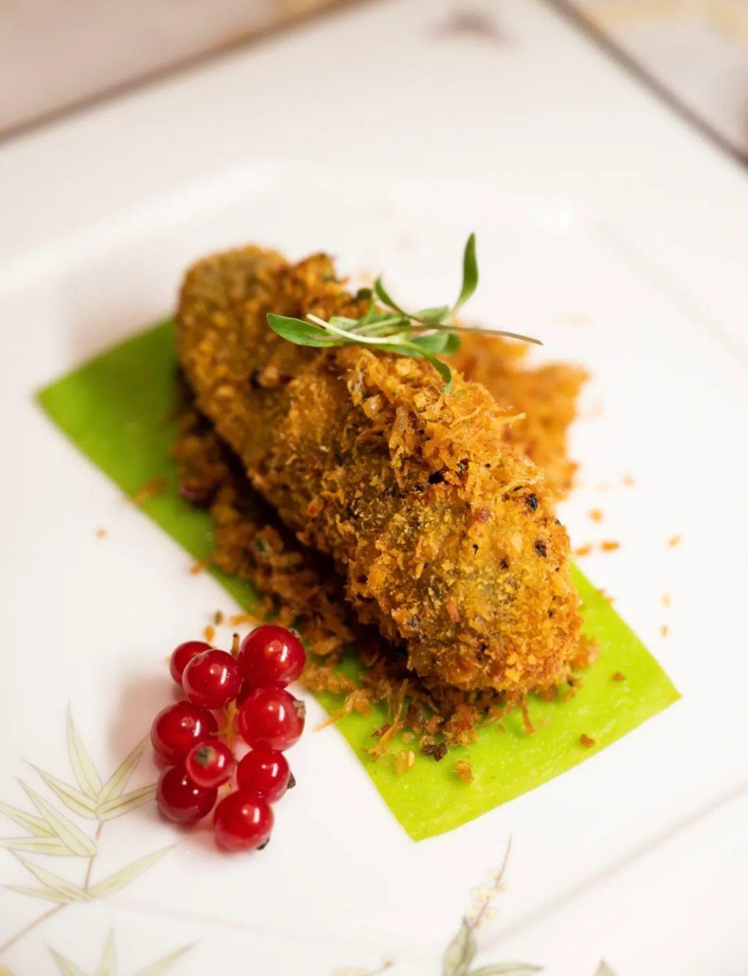 澳门今晚必开1肖,深层数据执行策略_专属款40.498