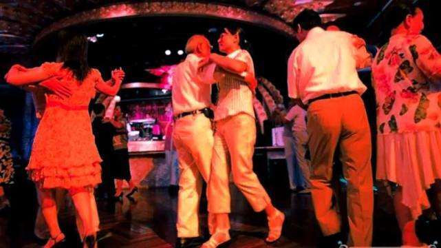 德阳砂舞最新动态,砂舞在特定时代的繁荣与影响