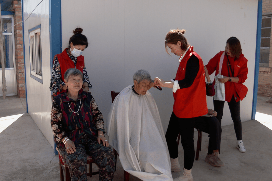 新澳一句真言,时代资料解释落实_Lite55.104