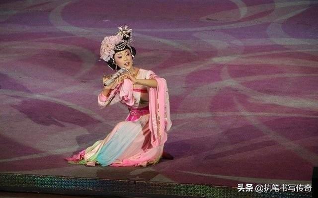 欧阳青反串最新视频,跨界艺术的璀璨绽放