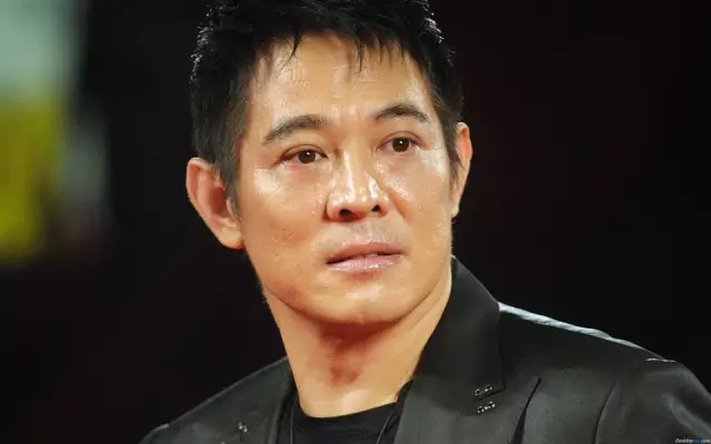 最新李连杰采访视频,功夫巨星的内心独白