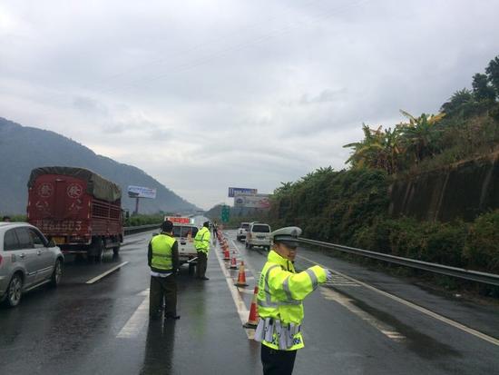 攀西高速最新路况