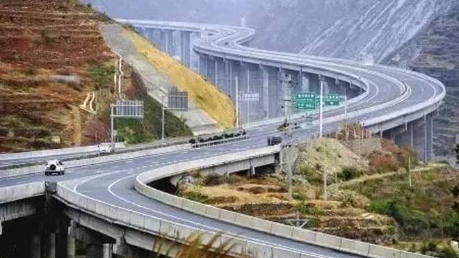 涞曲高速公路2024最新消息,一路向前,变化中的自信与成就