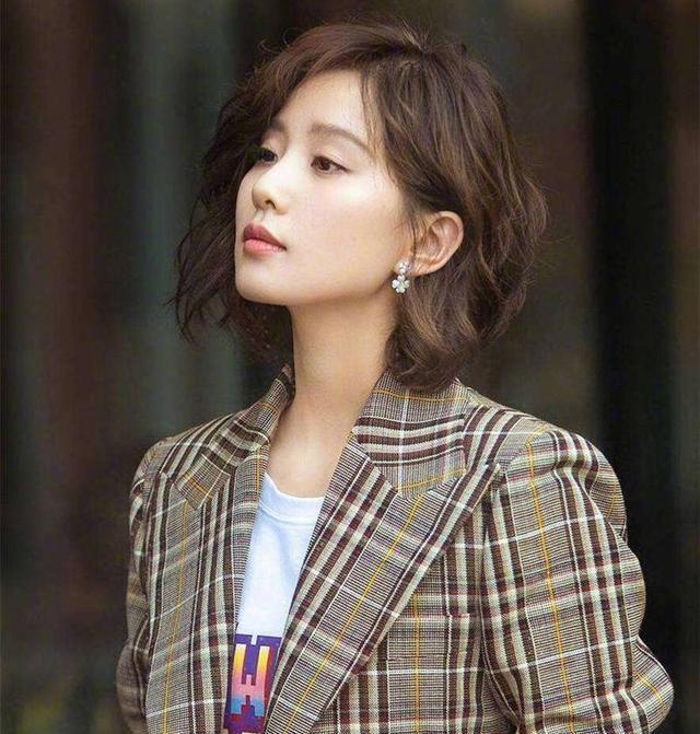 刘诗诗的最新发型,时尚潮流的引领者揭秘