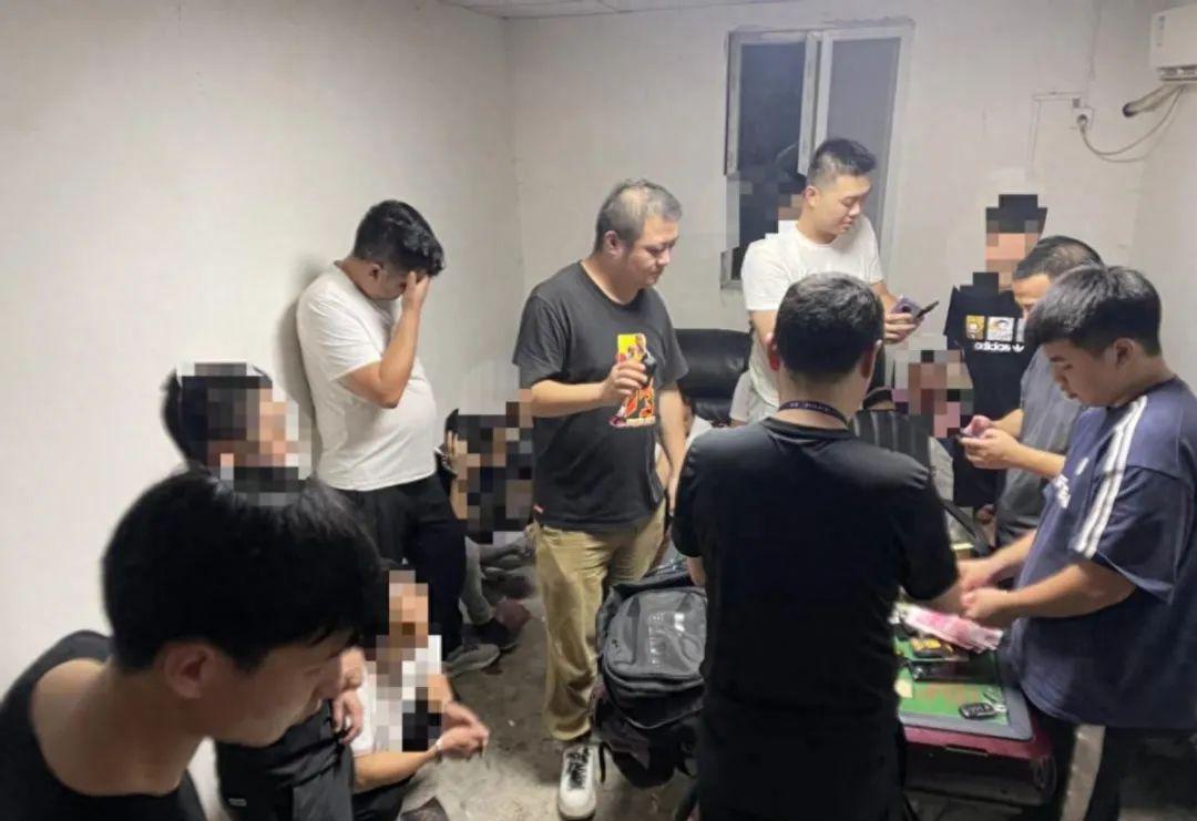 香港澳门六开彩开奖直播,解答配置方案_珍藏版46.700