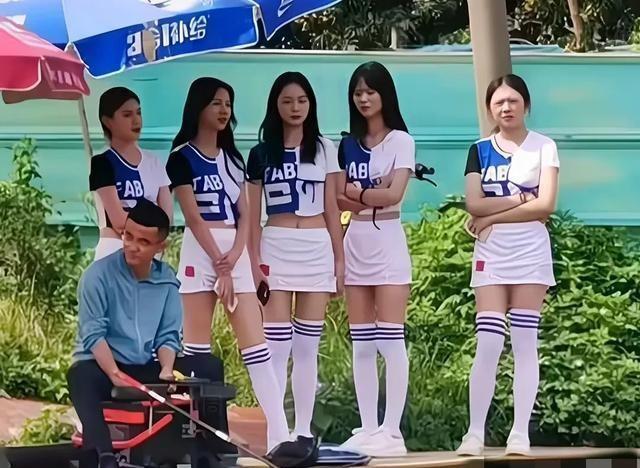 最新最亲的人,情感、科技与人际关系的重塑