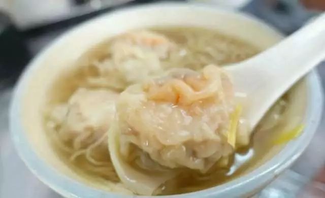 登月飞线最新,小巷中的隐藏美食宝藏