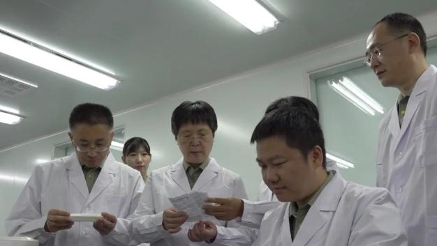 最新疫苗进度消息与温馨小日常