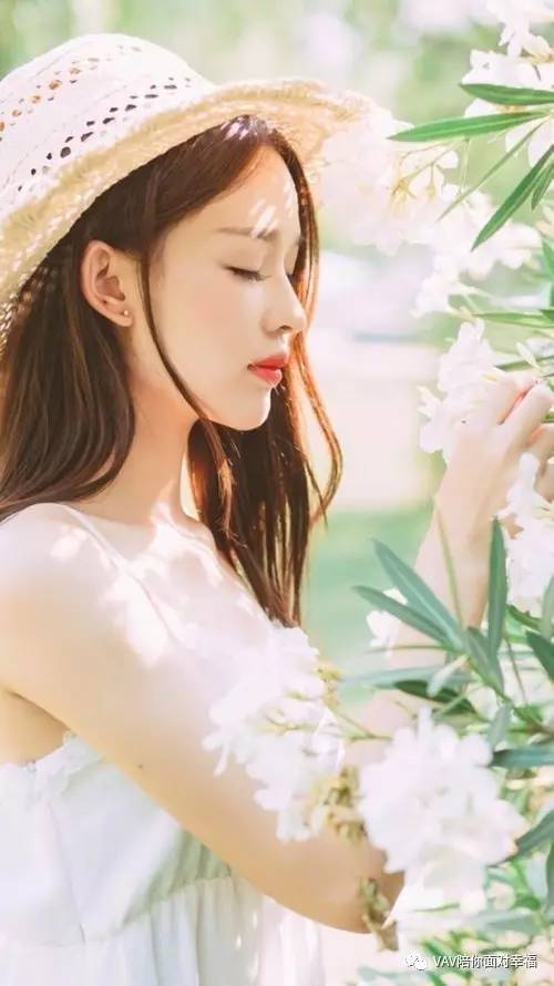 唐嫣最新直播,与自然美景的亲密遨游,寻找内心的平和之地