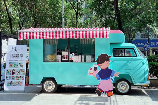 最新奶茶流动车的出现,机遇与挑战并存
